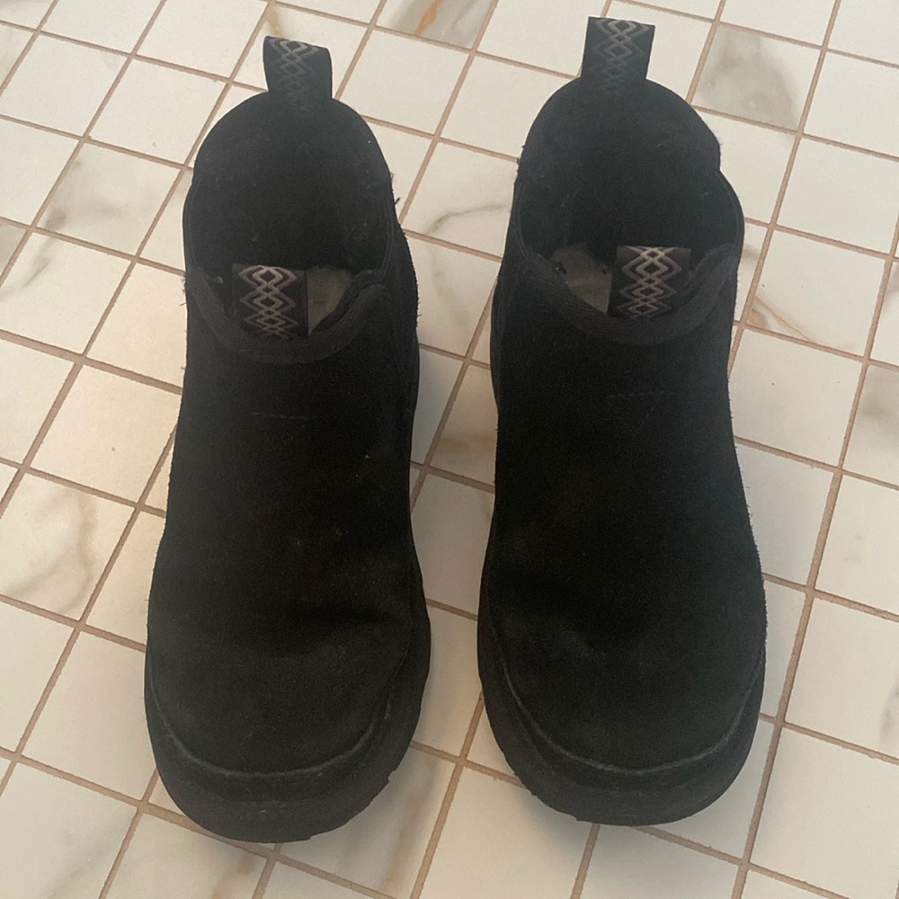 Ugg boy boots